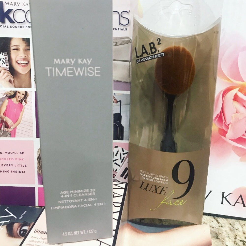 Mary kay age minimizer 3D